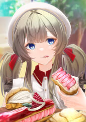 Sandrone Cream Puff Sandrone Cream Puff